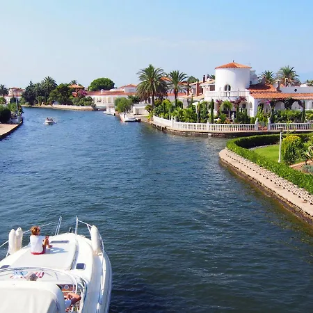 Port Mistral-1 By Interhome Empuriabrava